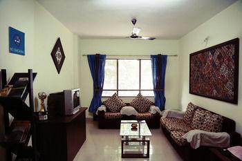 Oyo Kalyani Nagar Hotel 3*