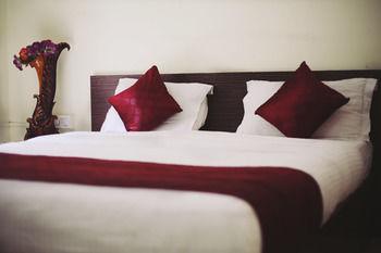 Oyo Kalyani Nagar Hotel Pune