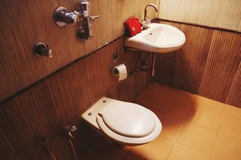 Oyo Kalyani Nagar Hotel 3*